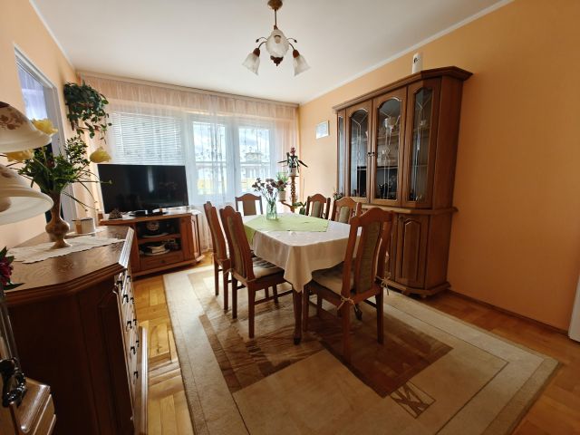 Mieszkanie 3-pokojowe Konin, ul. Zakole. Zdjęcie 1