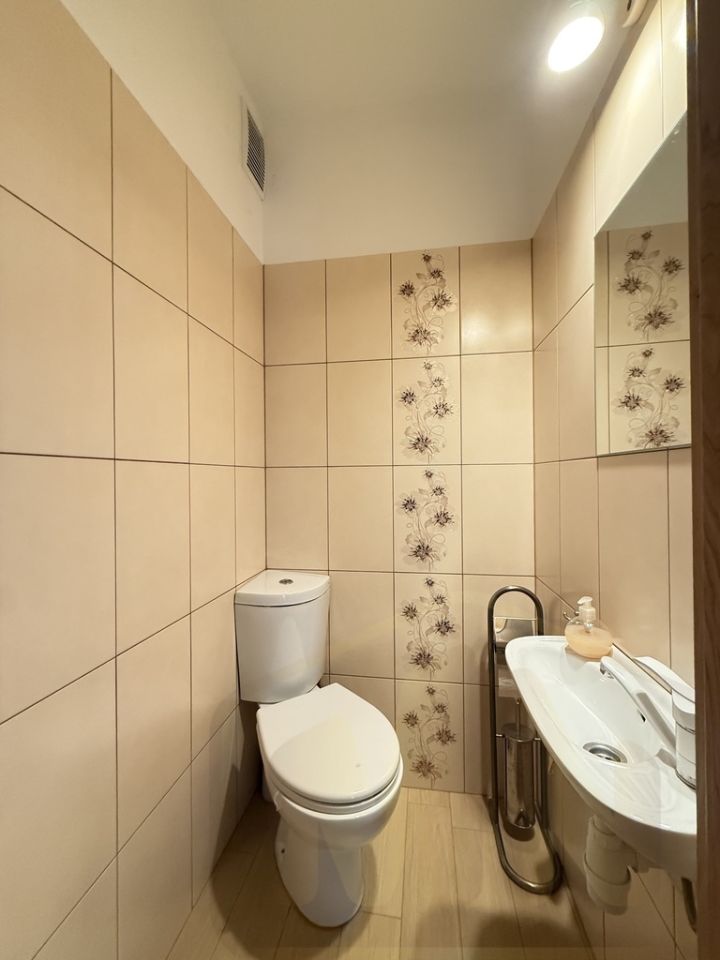 dom wolnostojący, 7 pokoi Leszno Zatorze. Zdjęcie 11