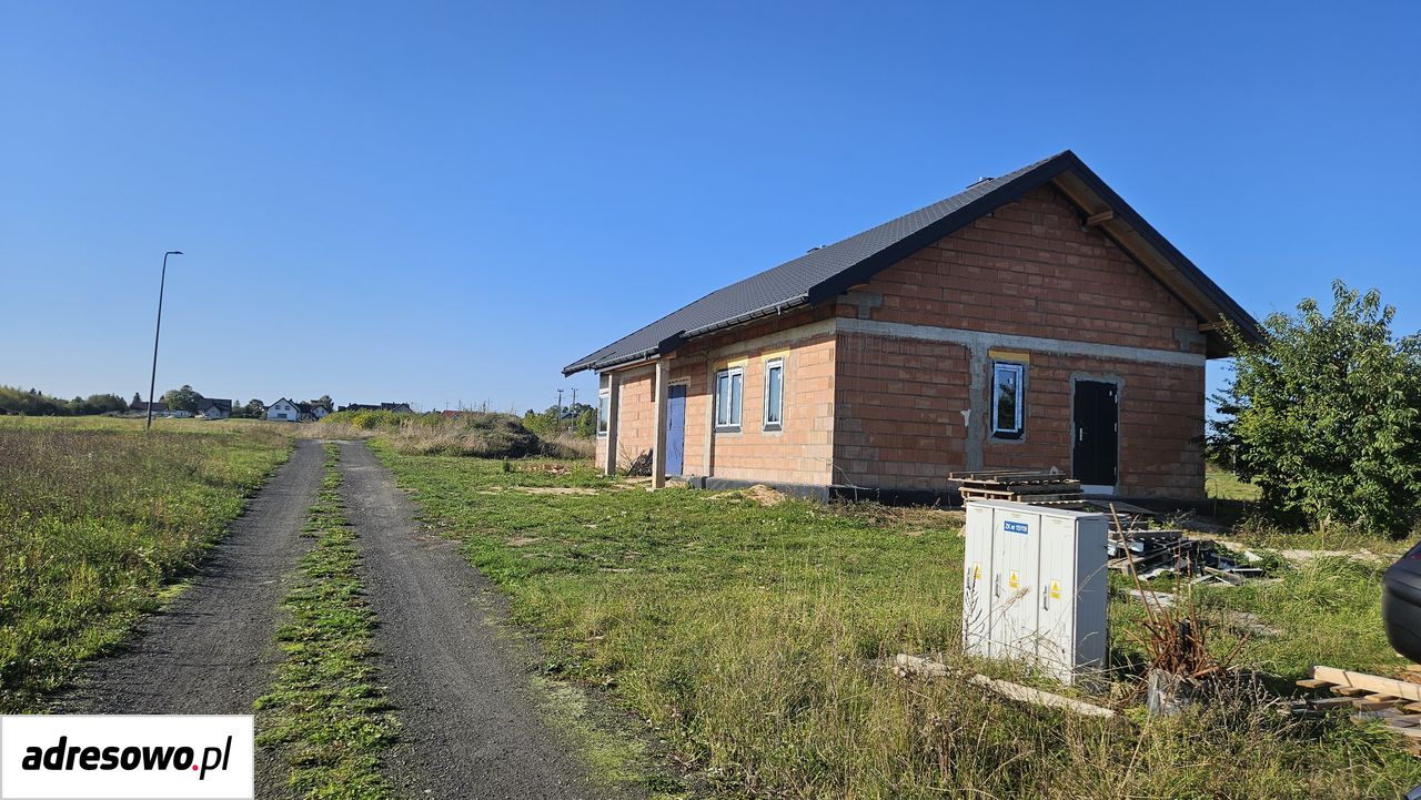 dom wolnostojący, 3 pokoje Piekoszów, ul. Przemysłowa. Zdjęcie 9