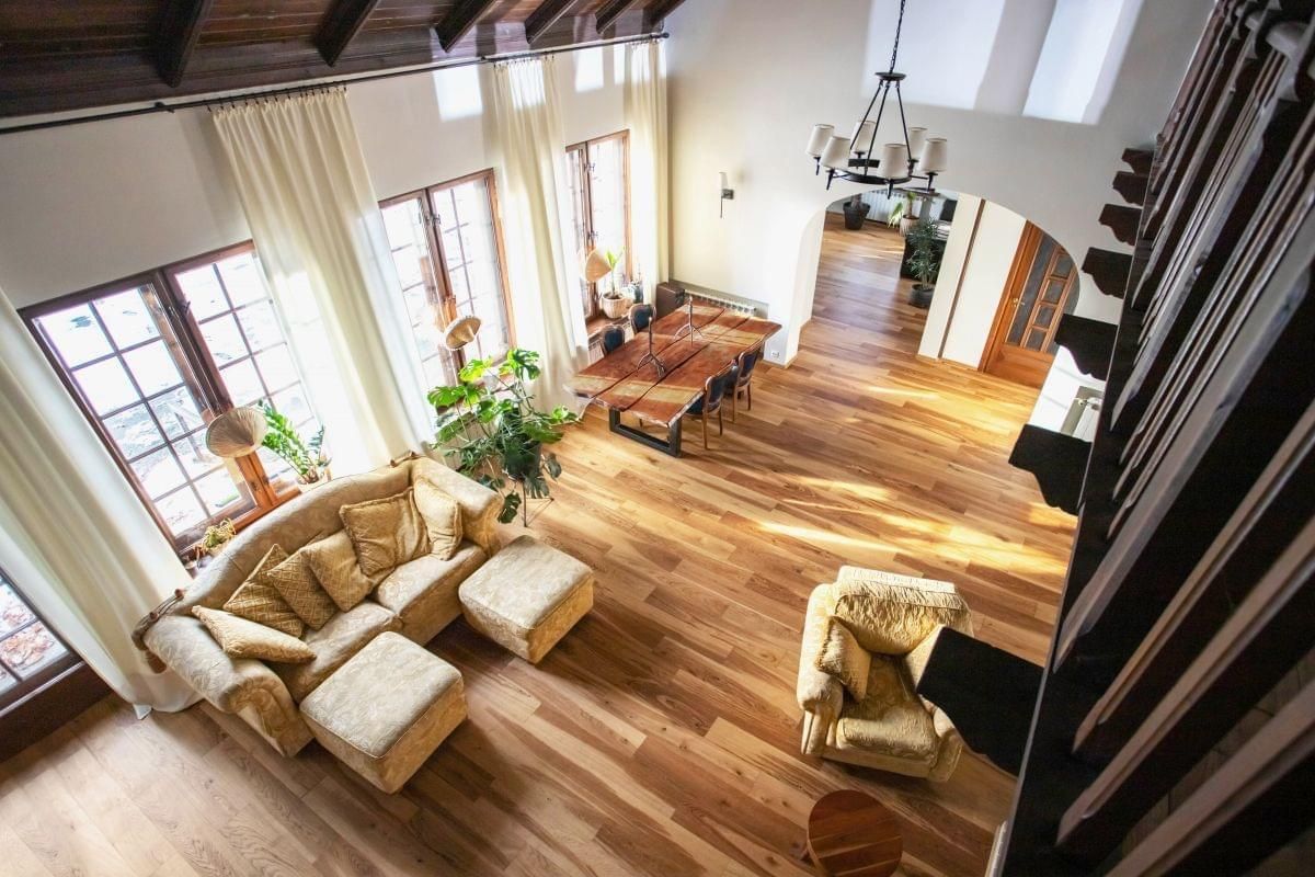 dom wolnostojący, 10 pokoi Milanówek, ul. Kwiatowa