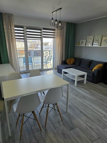 Mieszkanie 3-pokojowe Białystok Centrum, ul. Jurowiecka. Zdjęcie 1