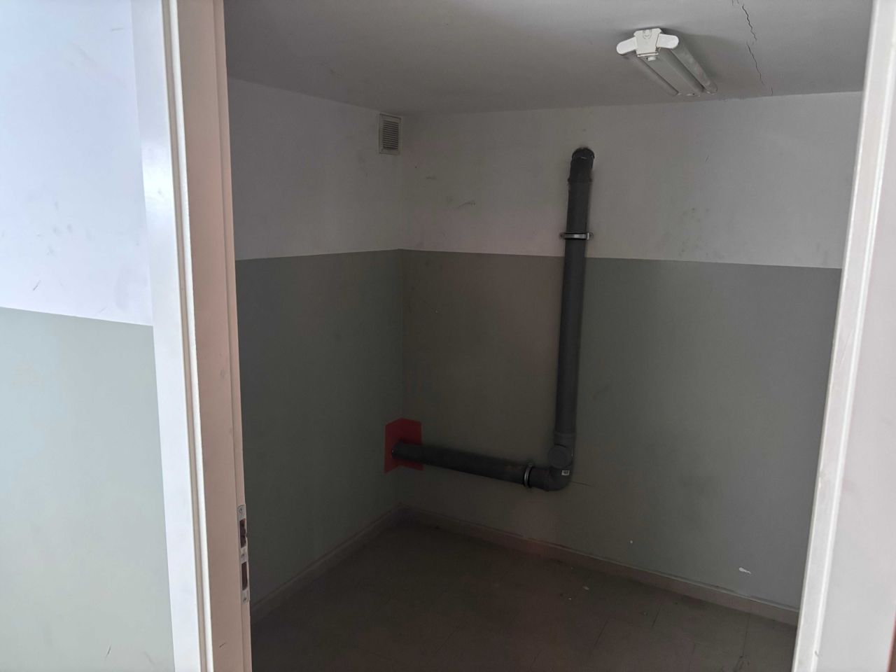 Hala/magazyn Chojnice, ul. Cechowa. Zdjęcie 3