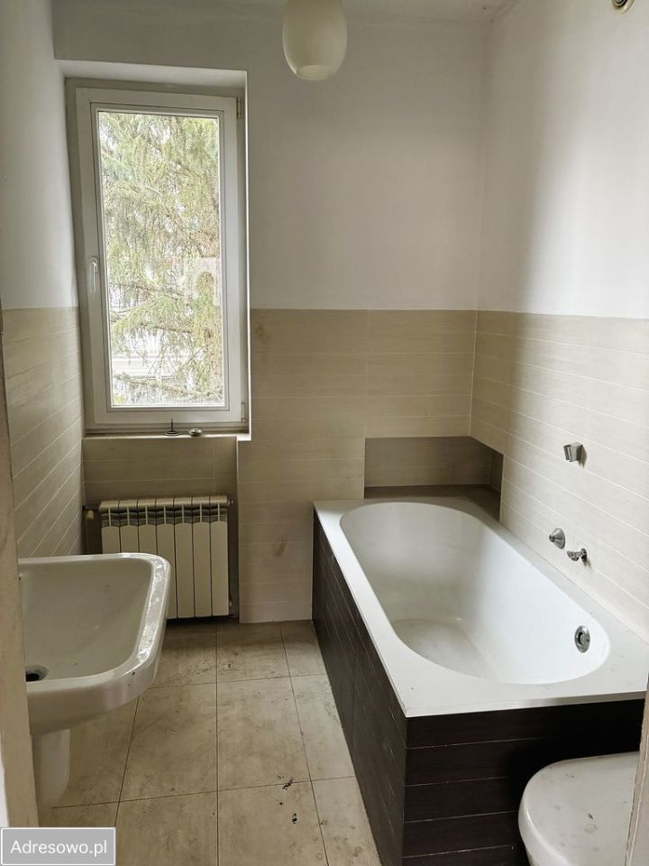 dom wolnostojący, 8 pokoi Łódź Julianów, ul. Chabrowa. Zdjęcie 7