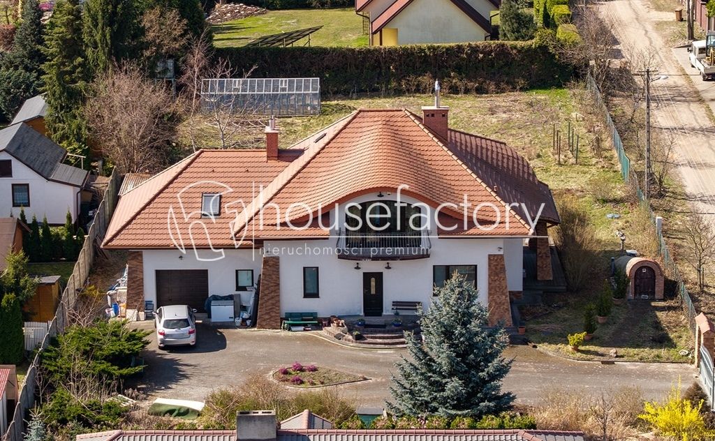 dom wolnostojący, 6 pokoi Konstantynów Łódzki, ul. Sobolowa. Zdjęcie 1