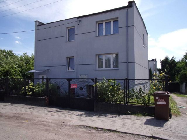 dom wolnostojący Bydgoszcz Błonie, ul. Bydgoskiego Batalionu Obrony Narodowej. Zdjęcie 1