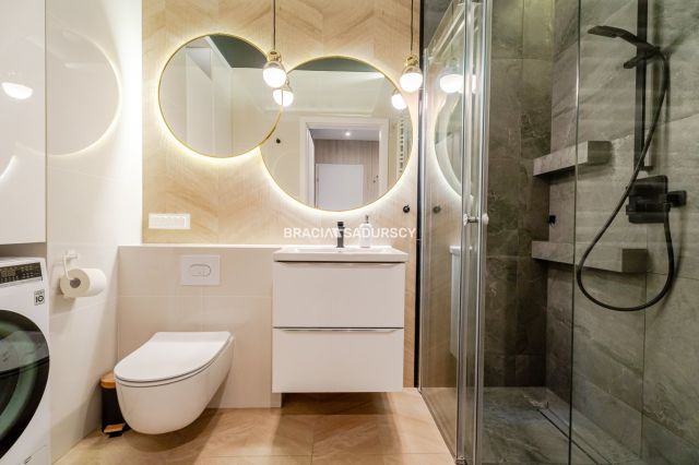 Mieszkanie 3-pokojowe Kraków Dębniki, ul. dr. Jana Piltza. Zdjęcie 2