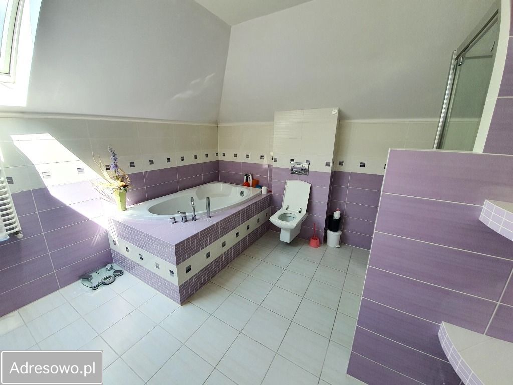 dom wolnostojący, 8 pokoi Srebrny Borek. Zdjęcie 8