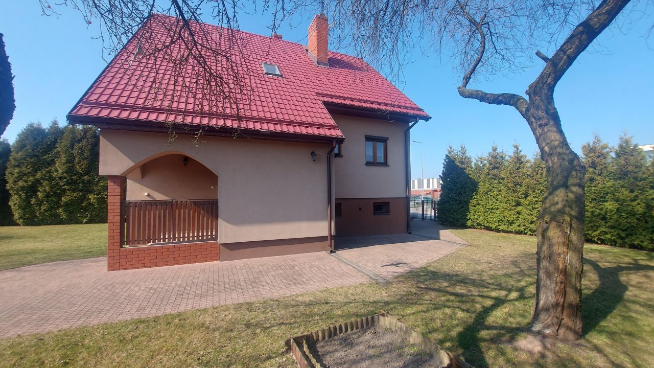 dom wolnostojący, 4 pokoje Kielce Ślichowice, Permska. Zdjęcie 3