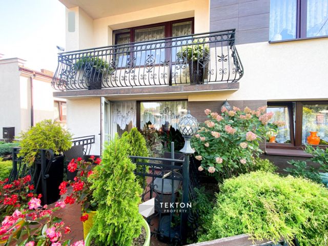 dom wolnostojący, 7 pokoi Nadarzyn, ul. Mszczonowska. Zdjęcie 1