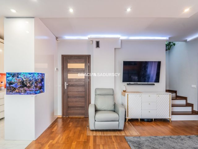 bliźniak, 3 pokoje Kraków Swoszowice, ul. Jerzego Smoleńskiego. Zdjęcie 24