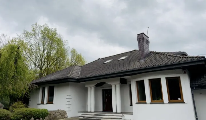 dom wolnostojący, 4 pokoje Częstochowa Mirów