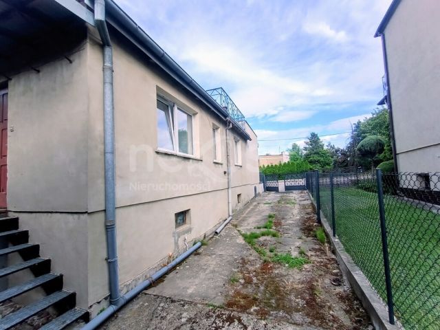 dom wolnostojący, 6 pokoi Oleśnica. Zdjęcie 3