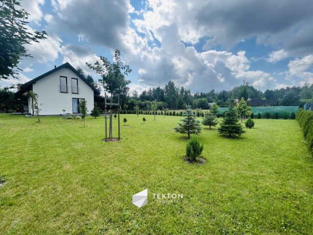 dom wolnostojący, 5 pokoi Winiec. Zdjęcie 7