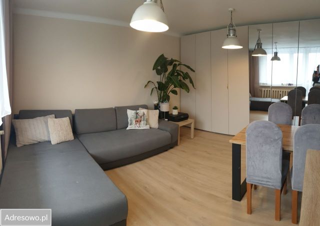 Mieszkanie 3-pokojowe Sosnowiec Pogoń, ul. Staropogońska. Zdjęcie 1