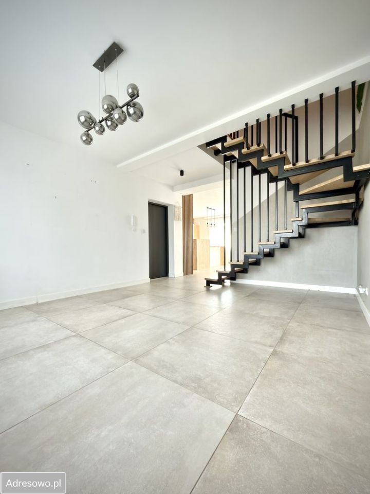 Mieszkanie 4-pokojowe Kęty, ul. Legionów. Zdjęcie 7