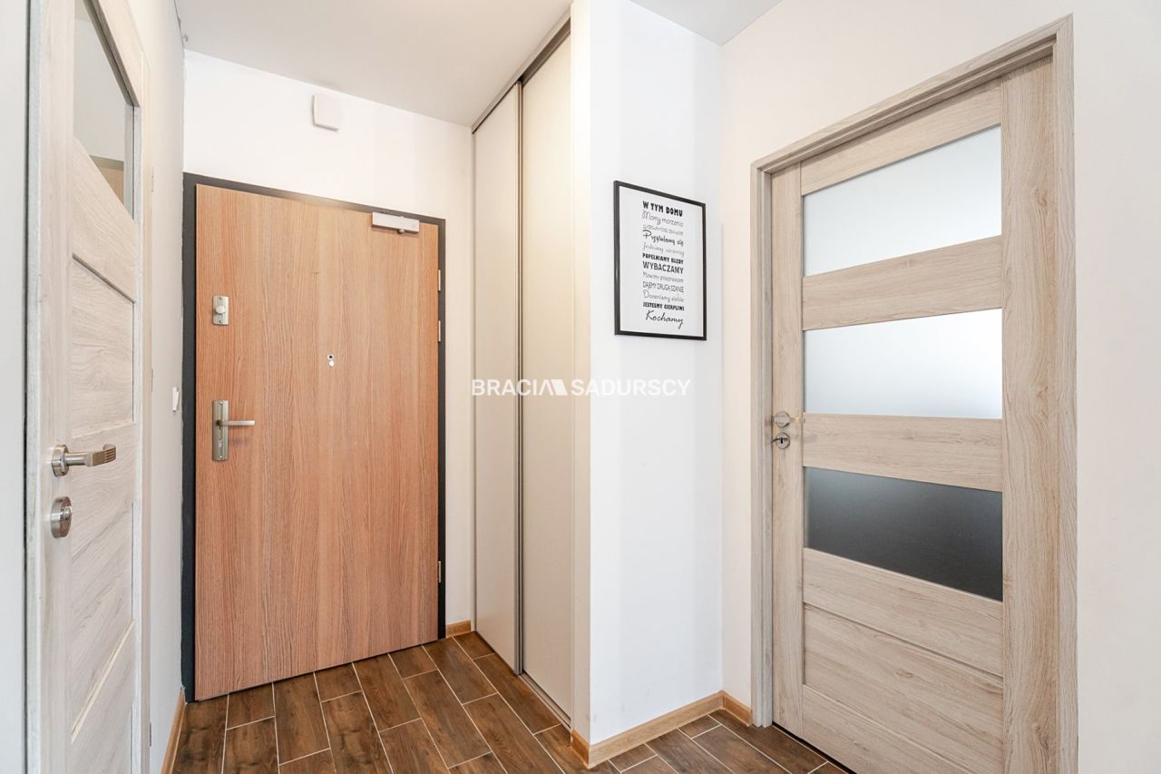 Mieszkanie 2-pokojowe Kraków, ul. Republiki Korczakowskiej. Zdjęcie 12