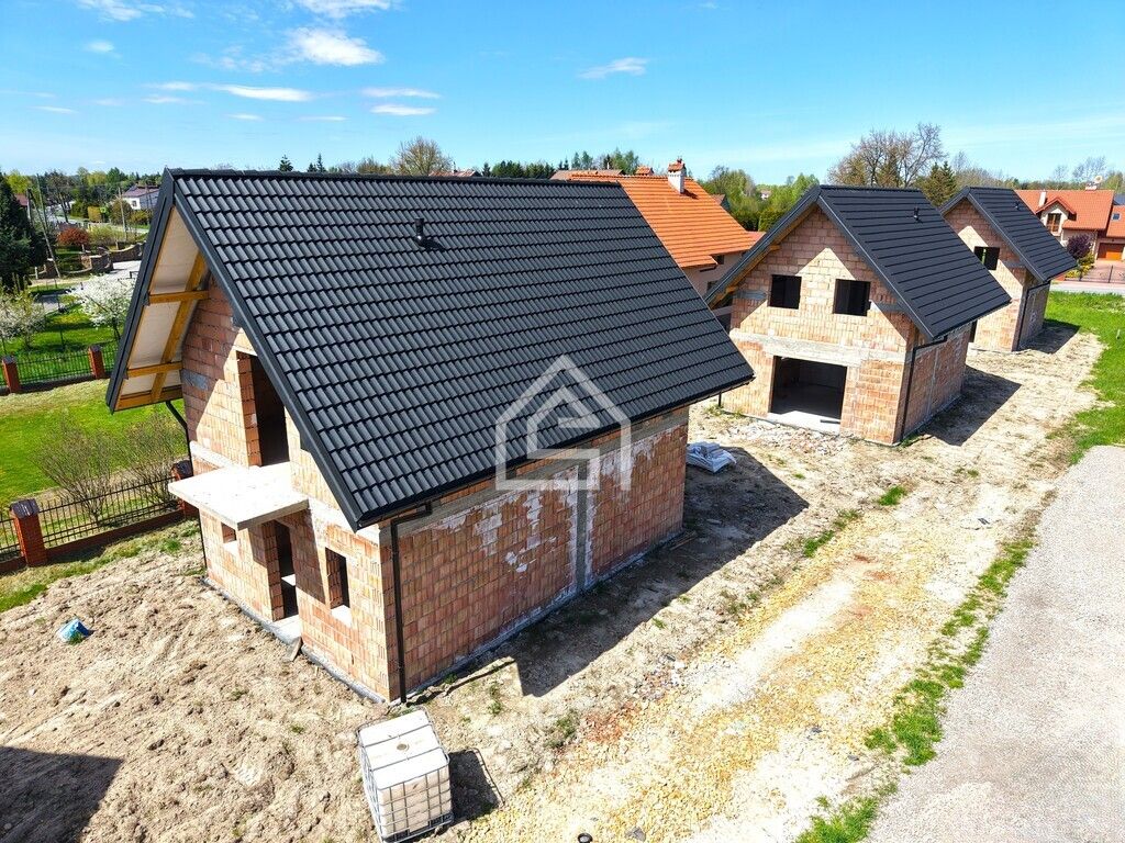 dom wolnostojący, 4 pokoje Kłaj. Zdjęcie 10