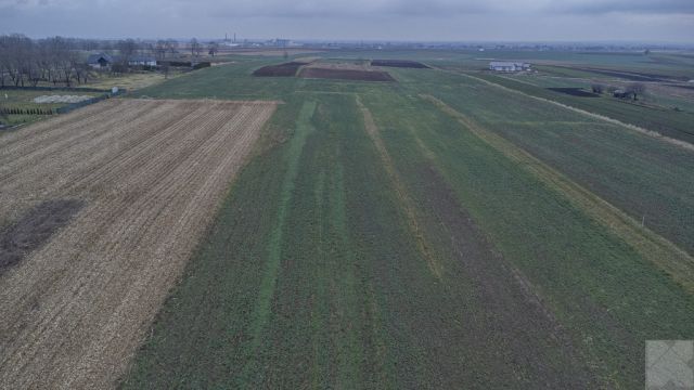 Działka budowlana Morawsko. Zdjęcie 1