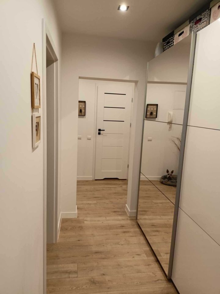 Mieszkanie 3-pokojowe Ostrowiec Świętokrzyski, os. Pułanki. Zdjęcie 2