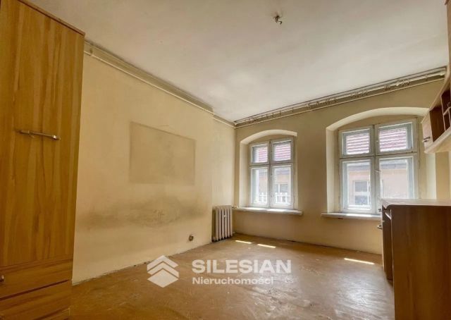 Mieszkanie 3-pokojowe Dzierżoniów, rynek Rynek. Zdjęcie 4