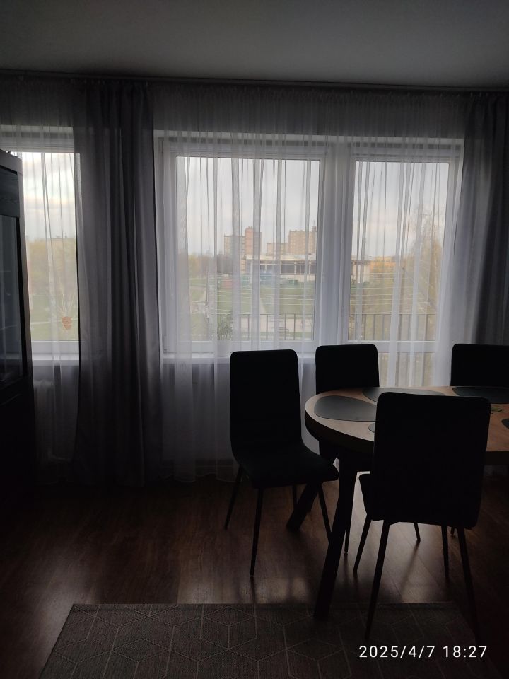 Mieszkanie 3-pokojowe Mielec Borek, ul. Aleja Ducha Świętego. Zdjęcie 2