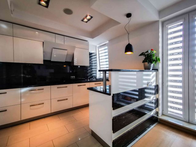 Mieszkanie 3-pokojowe Częstochowa. Zdjęcie 1