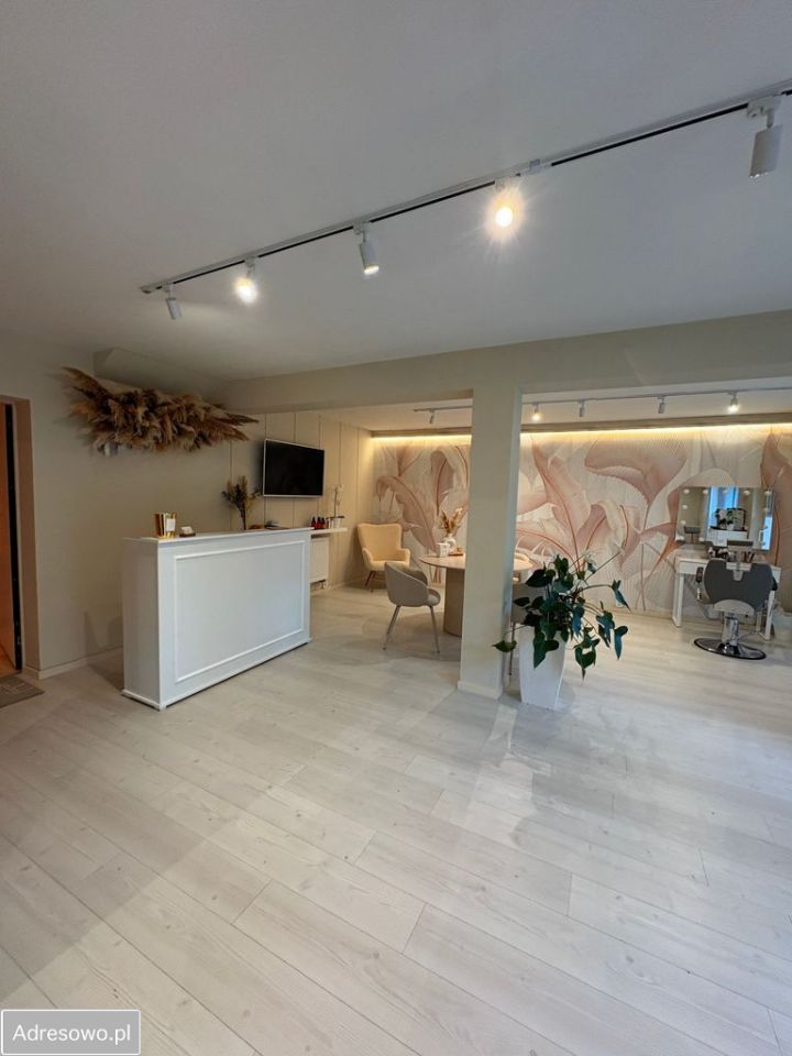 Lokal Gdynia Mały Kack, ul. Wzgórze Bernadowo. Zdjęcie 1