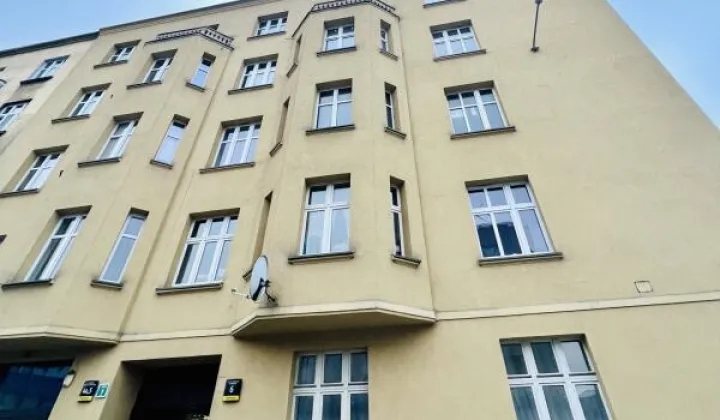 Mieszkanie 3-pokojowe Katowice Śródmieście, pl. Oddziałów Młodzieży Powstańczej