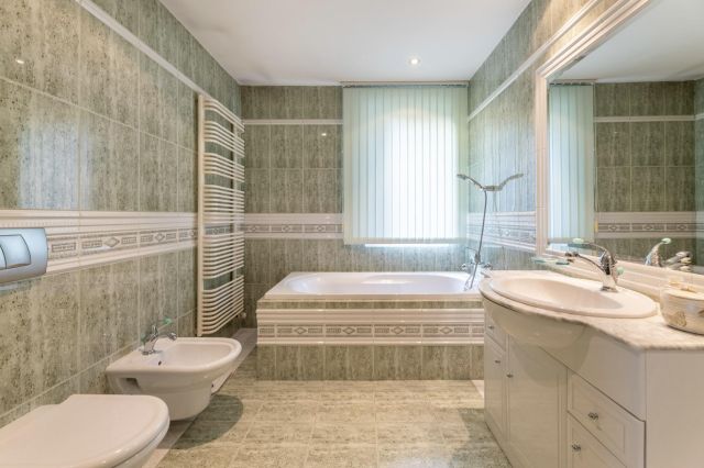 dom wolnostojący, 7 pokoi Chyby, ul. Cisowa. Zdjęcie 12