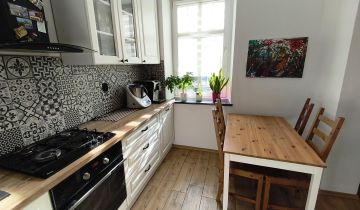 Mieszkanie 3-pokojowe Szczawno-Zdrój, Kasztanowa