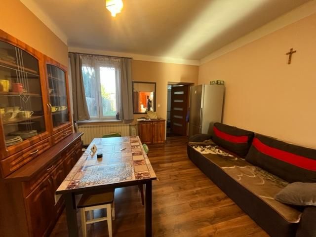kamienica, 3 pokoje Zaklików, pl. Plac Sienkiewicza. Zdjęcie 3