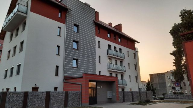 Mieszkanie 3-pokojowe Bolesławiec, ul. Melchiora Wańkowicza. Zdjęcie 1