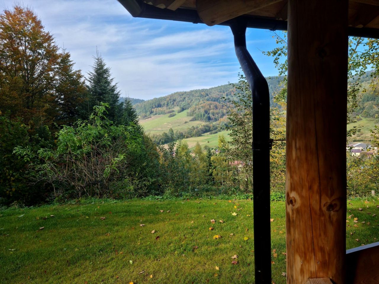 dom wolnostojący, 3 pokoje Królowa Górna. Zdjęcie 12