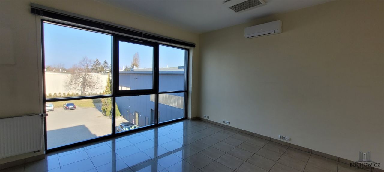 Biuro Wrocław Fabryczna, ul. Fabryczna. Zdjęcie 1