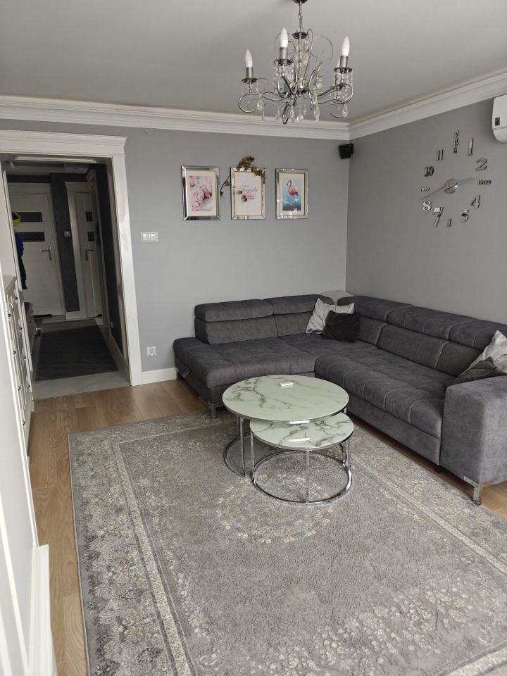 Mieszkanie 3-pokojowe Łomża, Dworna. Zdjęcie 3