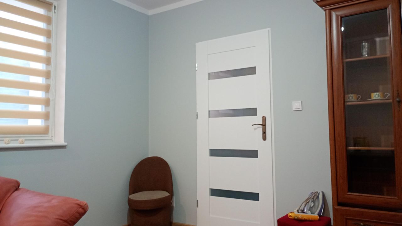 bliźniak, 2 pokoje Modrolas. Zdjęcie 5