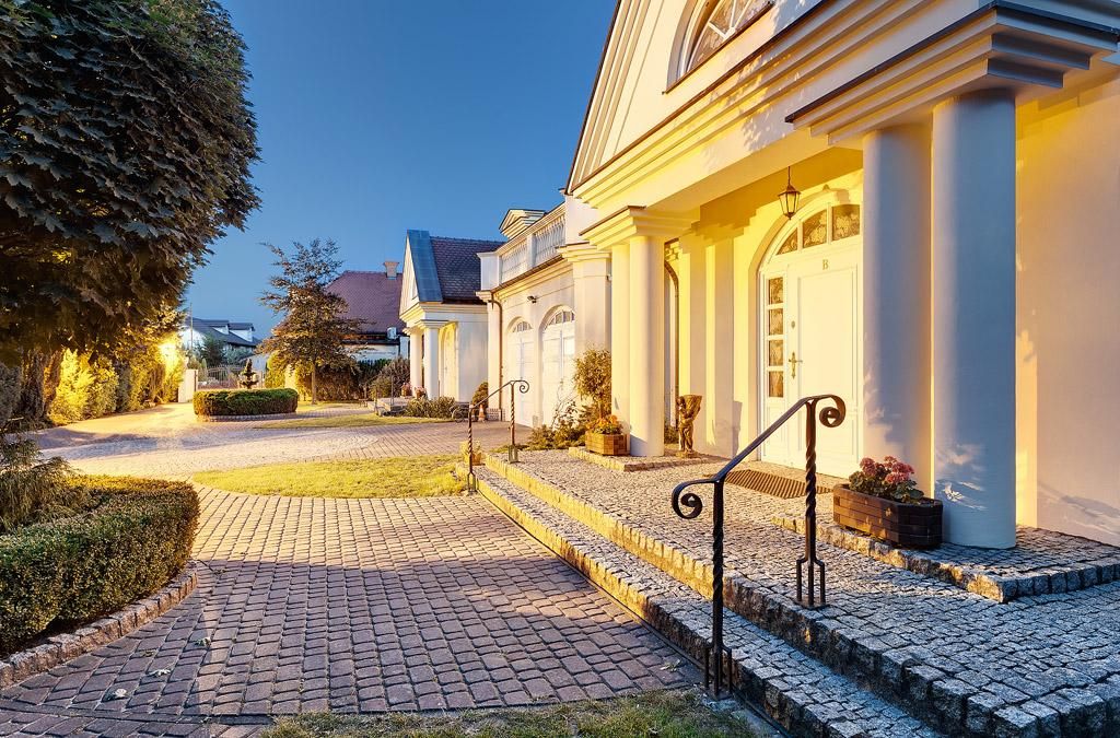 Hotel/pensjonat Plewiska, ul. Grunwaldzka. Zdjęcie 4