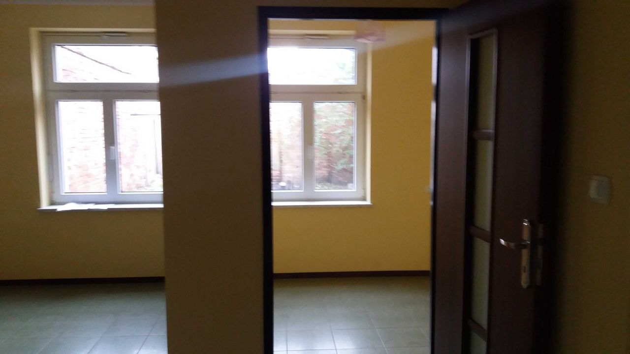 Mieszkanie 2-pokojowe Lubsko. Zdjęcie 2