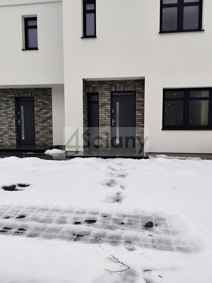 dom szeregowy, 5 pokoi Warszawa Wawer. Zdjęcie 3