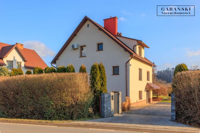 dom wolnostojący, 6 pokoi Zakliczyn, ul. Ruchu Oporu. Zdjęcie 2