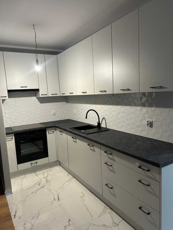 Mieszkanie 1-pokojowe Góra Kalwaria. Zdjęcie 2