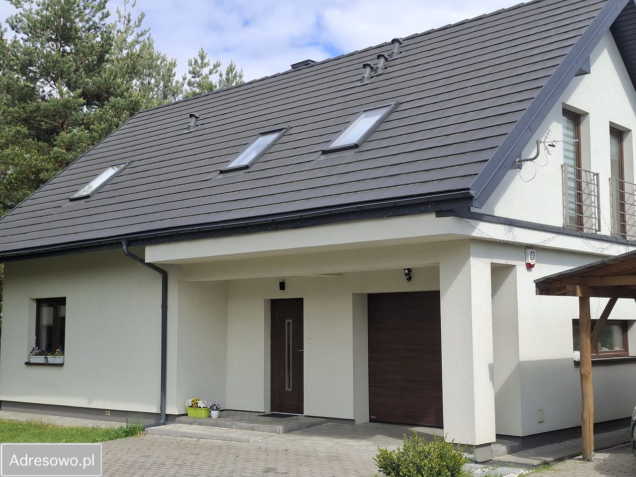 dom wolnostojący, 6 pokoi Łuszczów Pierwszy. Zdjęcie 2