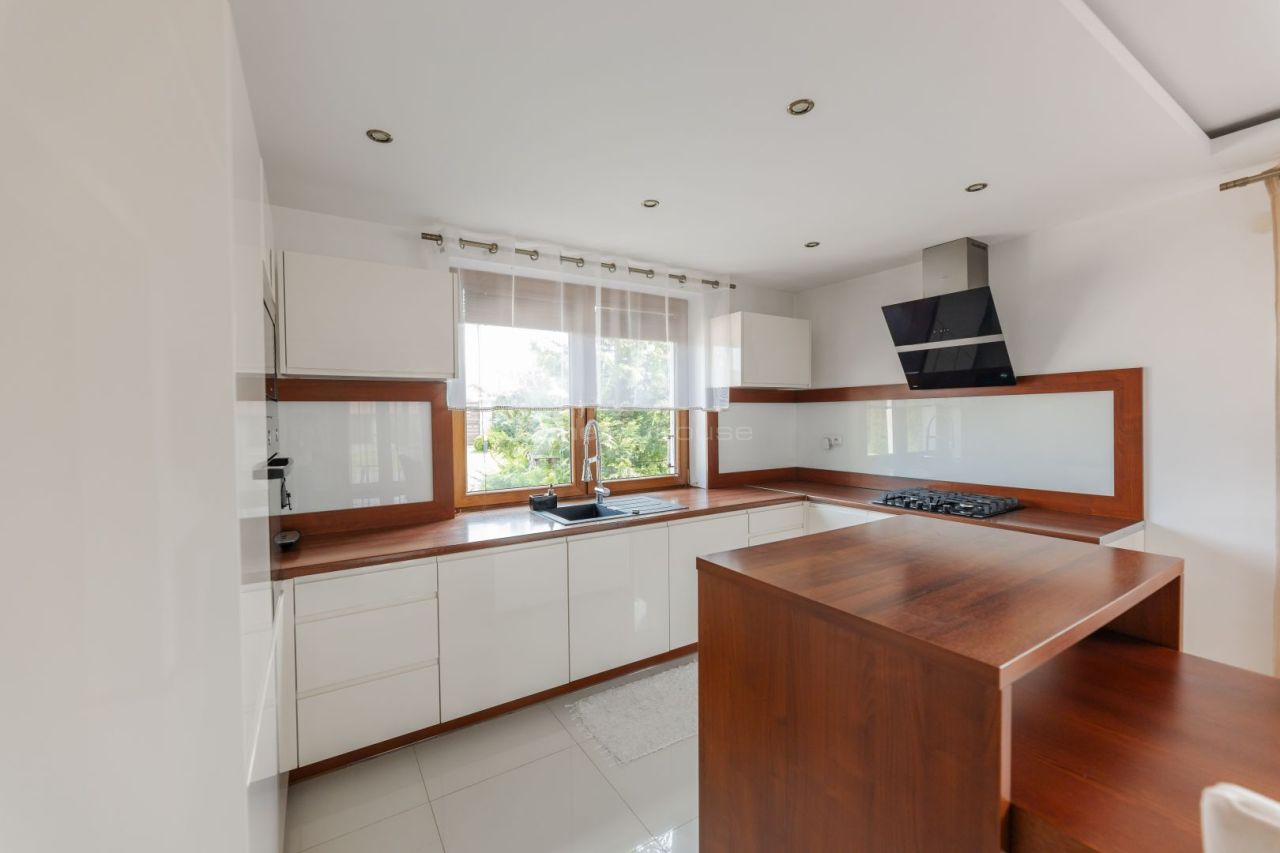 dom wolnostojący, 5 pokoi Wyszków. Zdjęcie 9