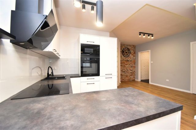 Mieszkanie 4-pokojowe Szczecinek, ul. Polna. Zdjęcie 1