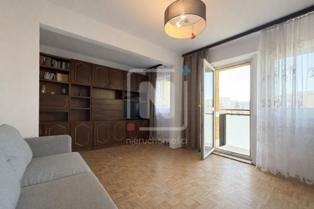 Mieszkanie 3-pokojowe Warszawa Mokotów, ul. św. Bonifacego. Zdjęcie 1