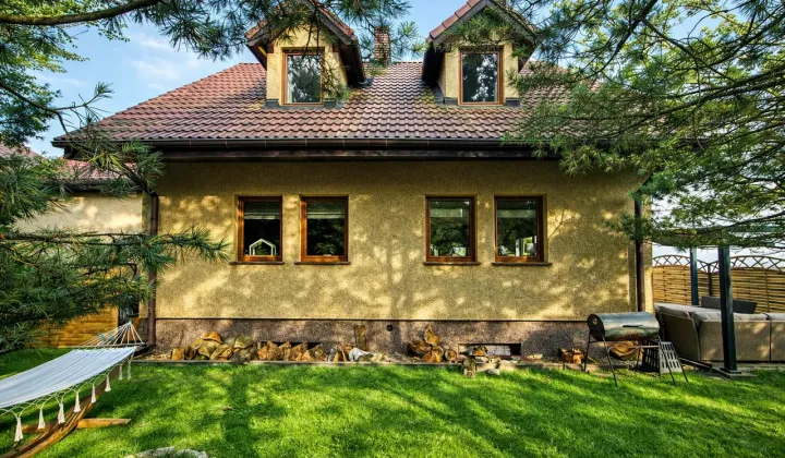 dom wolnostojący, 5 pokoi Nowe Chechło, ul. Leśna