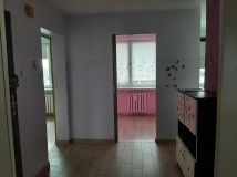 Mieszkanie 3-pokojowe Dobrzeń Wielki. Zdjęcie 3