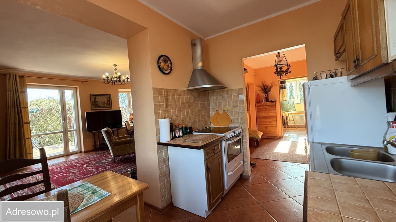 dom wolnostojący, 5 pokoi Dubaśno. Zdjęcie 11