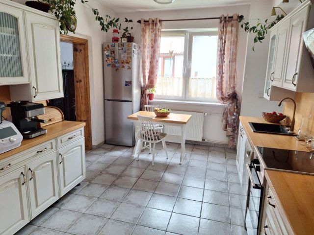 dom wolnostojący, 6 pokoi Bystrzyca. Zdjęcie 3