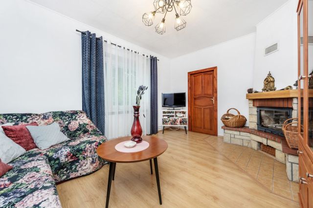 dom wolnostojący, 7 pokoi Czernichów. Zdjęcie 17